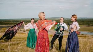 Ансамбль народной песни "Славица" : "Вся наша жизнь - песня..."