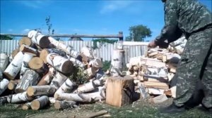Колка дров. Испытание самодельных ручек топорищ
