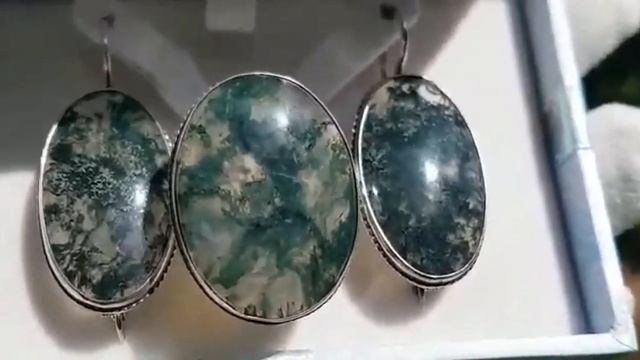 карнеол, чароит экстра, моховый агат