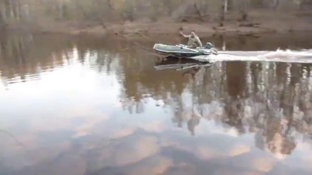 Испытание Ривьера 3200 и Ветерок 12. Часть 1. 1 человек, без груза смотреть онлайн