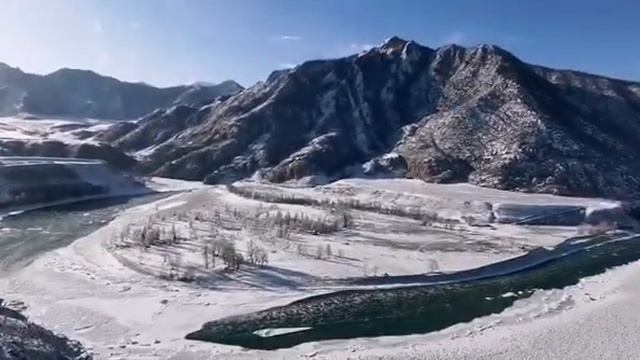 Слияние Чуи и Катуни зимой