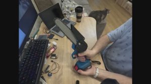 Электропила, lithium electric tools, 6 дюймов, 21В, 2 аккумулятора, 3 цепи
~2 т.р. в ЯНВ 2024