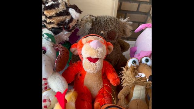 Мягкие игрушки пакетом и пазл 1000 деталей смотреть онлайн