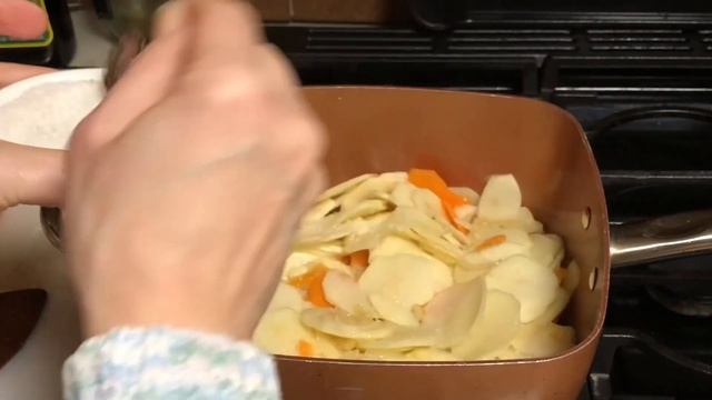 Лосось с картошкой на сковороде @Deliciousandkosher775