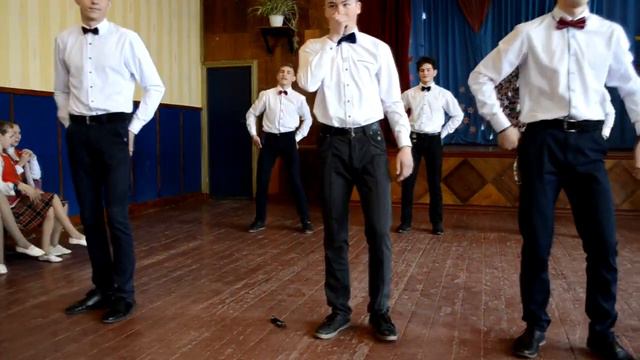 Поздравляет 10 класс ПШ № 36 смотреть онлайн