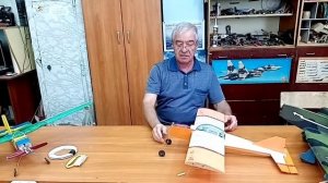 Первые электро-кордовые модели построенные учениками Школы Технического  Творчества.