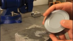 как открыть консервную банку без открывалки