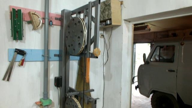 Самодельный ленточнопильный станок Часть 4.mp4 смотреть онлайн