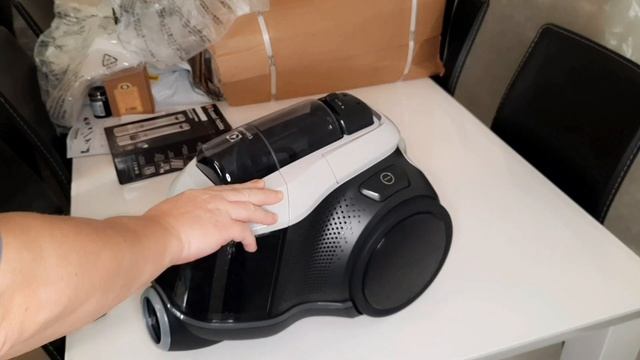 Обзор пылесоса Electrolux Pure C9 модель PC91-4MG Купили и радуемся!