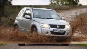 SUZUKI Grand Vitara 3-door (2009)