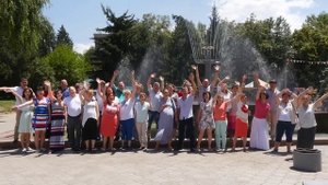 Родители поздравляют выпускников. Я счастливый. Клип от родителей.