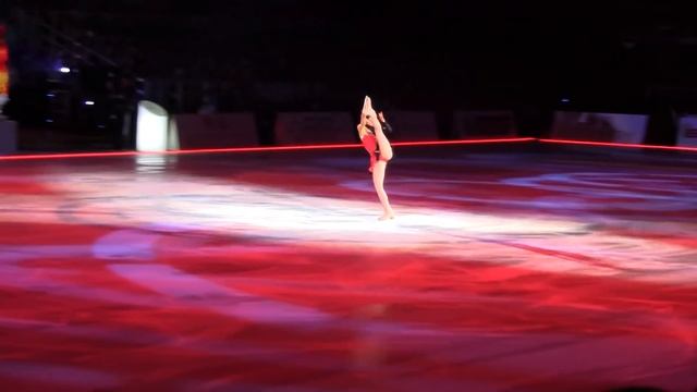 ARTISTRY ON ICE-TANGO-MAO ASADA.mts смотреть онлайн