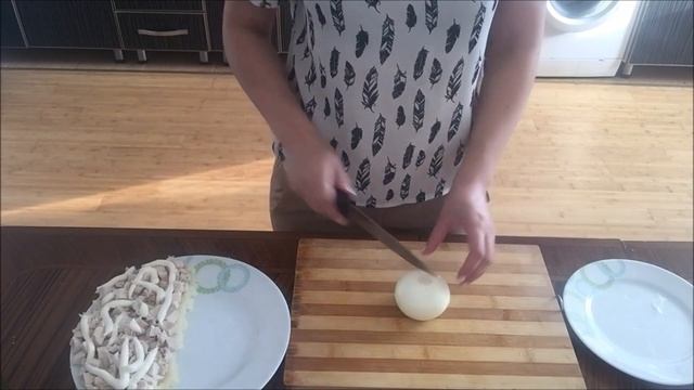 Салат "Апельсиновая долька"/Salad "The piece of orange" смотреть онлайн