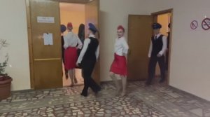 Наша любимая дорожка из гримерки - на сцену и обратно)