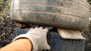 колодец для слива воды, из автомобильных покрышек/Новая Жизнь