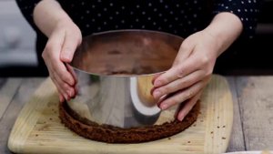 Проверка рецепта " Торт Птичье молоко с кремом из манки" от канала FooDee / Вып. 331