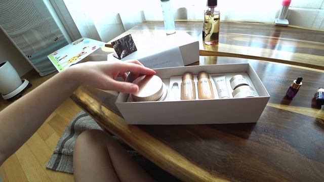 Как я ухаживаю за своей кожей в Корее? Корейская косметика лучшая? смотреть онлайн