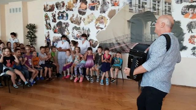 Попурри Dabro на аккордеоне.