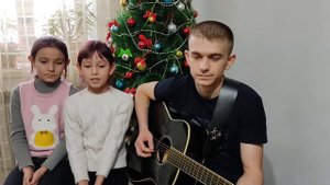 Одна снежинка еще не снег,еще не снег