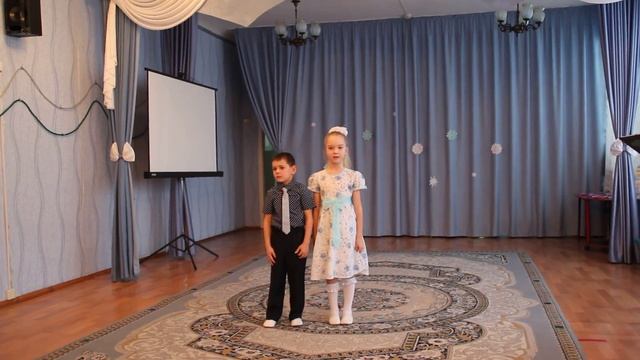 Ничего милее нет маминой улыбки! смотреть онлайн