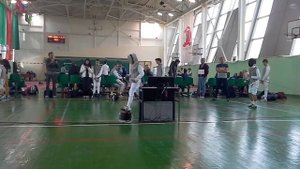 ФЕХТОВАНИЕ НА РАПИРАХ