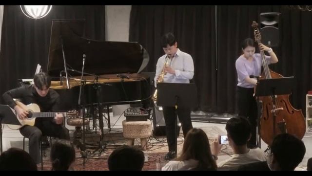 2022. 9. 17. Mezcla in Generalpause (inst.) смотреть онлайн