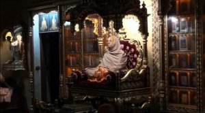 Джапа Радханатха Свами в Чоупати
