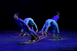 "Лыжники", ансамбль "Ритмы детства". Skiers, Rhythms of Childhood Ensemble.