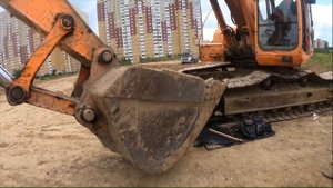 Как разобрать бортовую на Doosan | OTR GROUP
