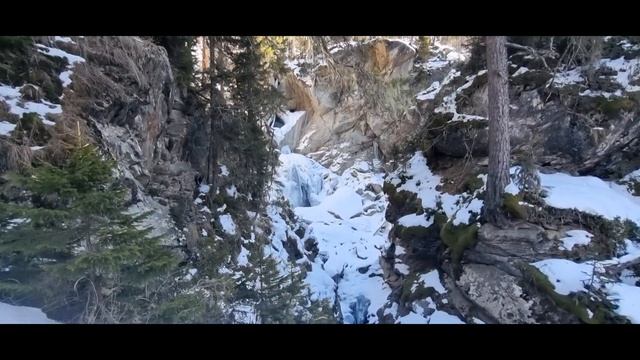 Ущелье Гондорай, водопад Чёртова мельница. КЧР