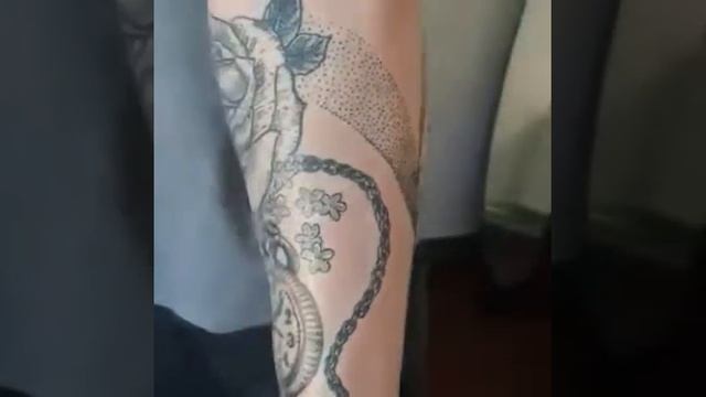 Trash polka avant bras. смотреть онлайн