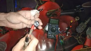 Как проверить конденсатор прозвонить любым мультиметром тестером