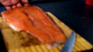 Лосось холодного копчения.