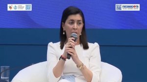 Цифровая трансформация социальной сферы: сервисы и коммуникации. Исагулова Элина, Вице-президент VK