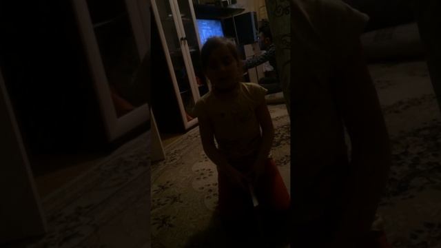 "Лиса и муравей " смотреть онлайн