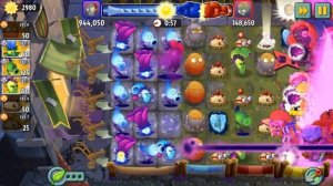 ПРоХоДиМеЦ тайно Апает Бумеранг и получает Растение на АРЕНЕ! #826 Игра Растения против Зомби 2