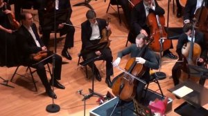 Борис Андрианов (виолончель) играет на бис