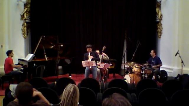 leonardo de lorenzo "lonely" смотреть онлайн