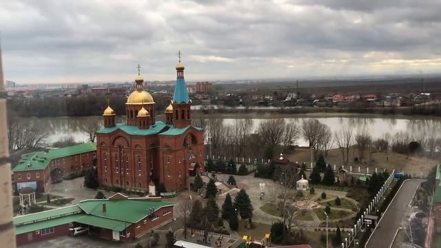 Двуличные люди...и снова РАЗНОС от МАМЫ ОТЛИЧНИКА! смотреть онлайн