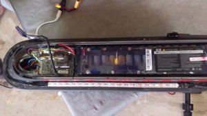 RGB LED powered Xiaomi m365: do-it-yourself manual / LED lights installation scheme