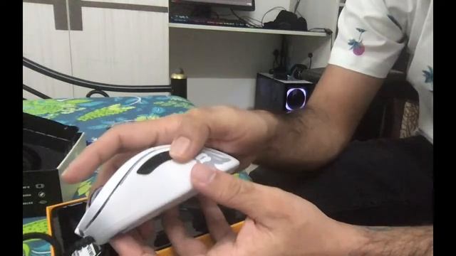 Unboxing Glorious Model D White Matte Live | My New Mouse | Feeling Good | Web Cam смотреть онлайн