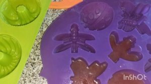 Делаем мыло ( скраб ) с добавлением козьего молока.