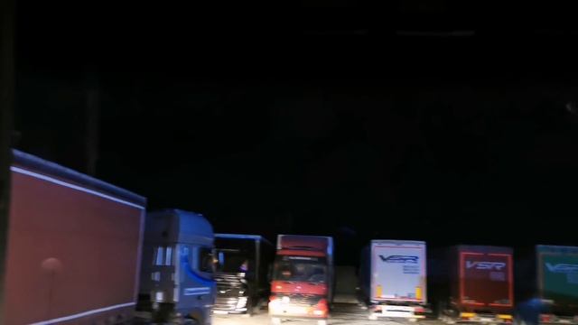 ПЕРВЫЙ РАЗ В УЗБЕКИСТАНЕ. СО СТАЖЁРОМ ПРОХОДИМ ГРАНИЦУ КАЗАХСТАН - УЗБЕКИСТАН. ПЕРВЫЙ РЕЙС СТАЖЁРА смотреть онлайн