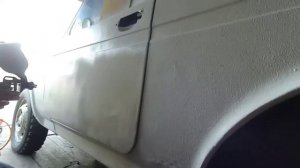 Нива за 20тысяч Красим сами в гараже в Антигравий #2