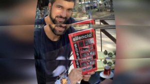 ¡Engin Akyürek respondió a los rumores de LOVE sobre Demet Özdemir!