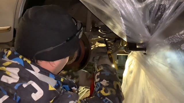 Nissan Teana j32. Влог. 7часть «разбор задней подвески » смотреть онлайн