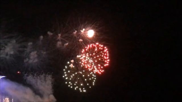 День Независимости США на Бордвоке. Сногсшибательный Салют и Танцы до Упада. 4.07.2017. смотреть онлайн