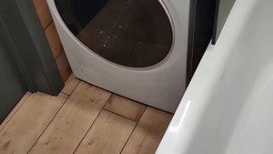 Умывальник с щелевым сливом