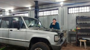 Isuzu Trooper: установка двигателя 4ZE1 и первый пуск/ Часть 3. Видео из архива.