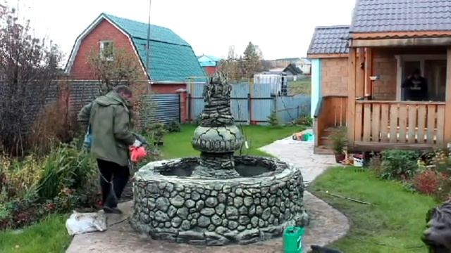 Фонтан для дачи из архитектурного бетона DOMASK.
